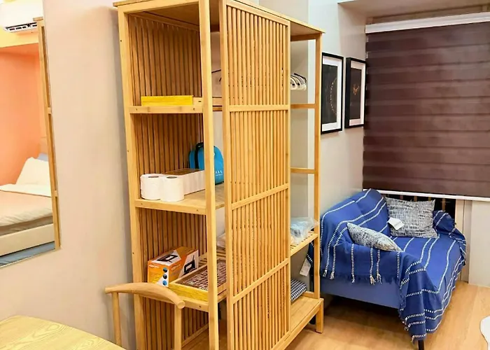 Urban Luxe Aparthotel *